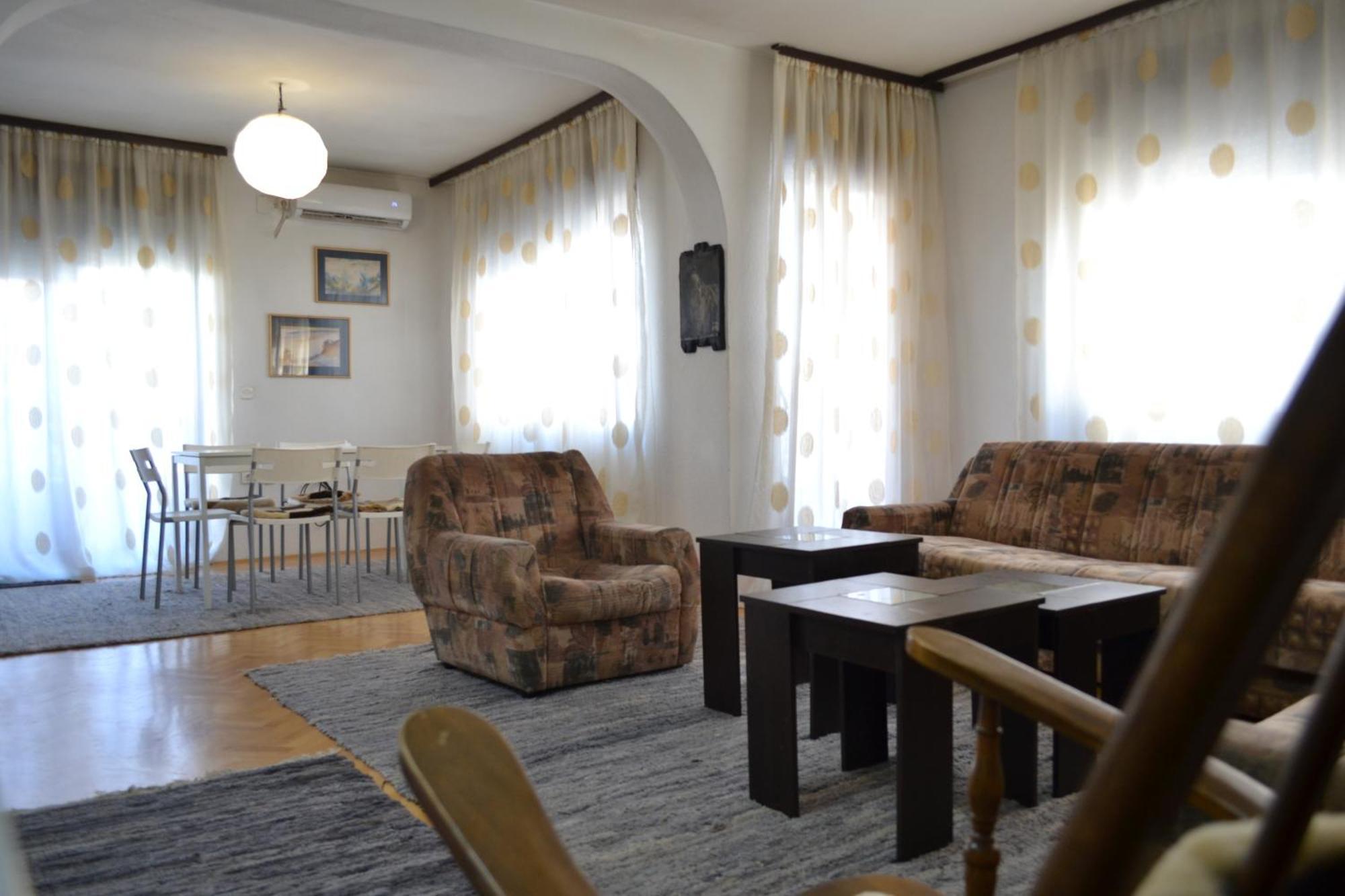 Apartment In Прилеп Экстерьер фото